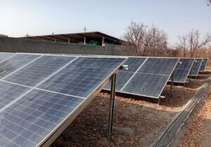 بهرهبرداری از نیروگاه خورشیدی ۹۰ کیلوواتی در مزرعه جهانآباد