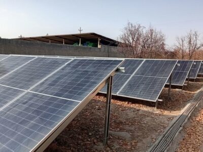 بهرهبرداری از نیروگاه خورشیدی ۹۰ کیلوواتی در مزرعه جهانآباد