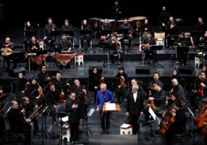 نغمهکمانچه سعید فرجپوری و آواز وحیدتاج در تالار وحدت پیچید