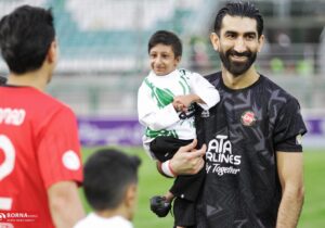 دیدار تیم های ذوب آهن-تراکتور