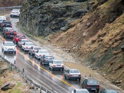 بارش برف و باران در محورهای ۱۲ استان کشور جریان دارد