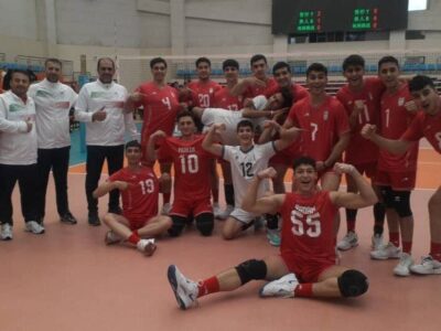 والیبال قهرمانی دانش آموزان جهان/صعود پسران به نیمهنهایی، شکست میلیمتری دختران ایران مقابل برزیل