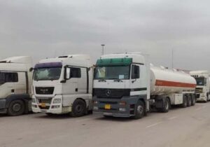 کامیون تریلی با ۱۶۰ میلیون ریال خلافی در هرمزگان توقیف شد