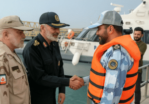 فرمانده کل انتظامی کشور از اسکله فجر بوشهر بازدید کرد