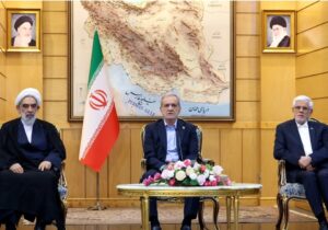 کشورهای مسلمان منطقه باید در تمام جنبه‌ها با یکدیگر تعامل سازنده داشته باشند