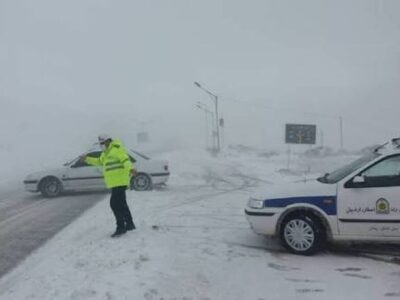 هشدار پلیس راه: بارش برف و باران در محور‌های کوهستانی / لغزندگی گسترده و لزوم پرهیز از سفر‌های غیرضروری