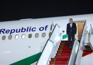 پزشکیان وارد ترکمنستان شد