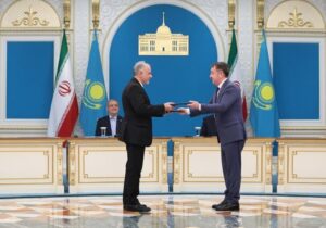 وزرای دادگستری ایران و قزاقستان تفاهم‌نامه همکاری امضا کردند