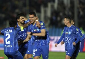 ورود آشورماتوف به فهرست بزرگان/ هتتریک ازبکستانیها با پیراهن استقلال