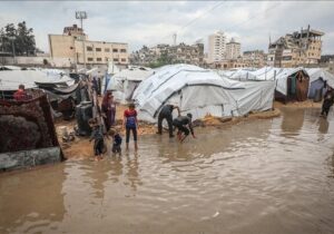 باران سیل‌آسا و فرو ریختن خانه‌ها؛ غزه در بحران دوباره