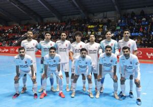 تاخت بی رحمانه گیتی‌پسند در روز امتیازسوزی نفتی های اصفهان