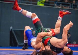 قهرمانی بانک شهر با غلبه بر استقلال در فینال جنجالی لیگ برتر کشتی آزاد