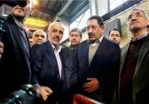 نشست وزیر صمت با فعالان اقتصادی کاشان