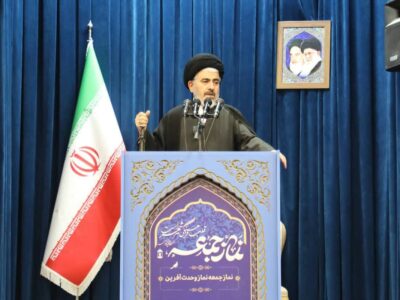 امام جمعه ارومیه: دشمن بدنبال تغییر سنتهای جامعه و اعتقادات جوانان است