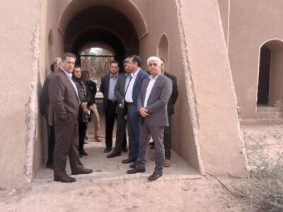 معاون عمرانی استانداری کرمان: شفیعآباد ظرفیت تبدیل شدن به یکی از مهمترین قطبهای گردشگری کویری کشور را دارد