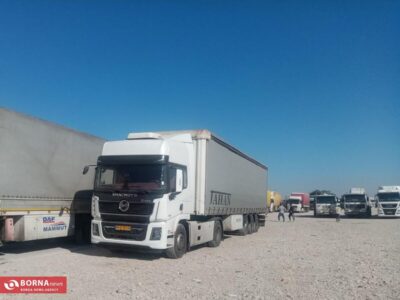 تردد بیش از ۲۵۵ هزار کامیون صادراتی از گمرکات مرزی کرمانشاه