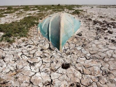 حیات هامون؛ حقیقتی پشت سدها و روی خاک ترک خورده