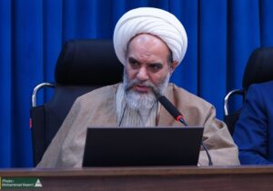 جنسیت هیچ مانعی برای رسیدن به قلههای کمال نیست