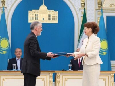 ایران و قزاقستان تفاهمنامه سینمایی امضا کردند