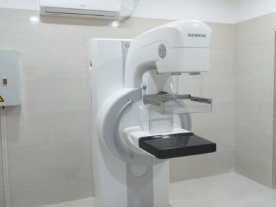 راسخی: زنان بالای ۴۰ سال آزمایش ماموگرافی را انجام دهند