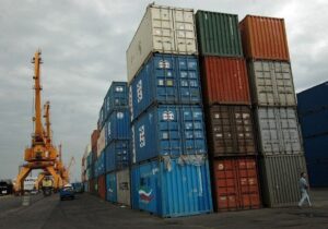 واردات کالاهای اساسی از استانهای مرزی بدون انتقال ارز مجاز شد