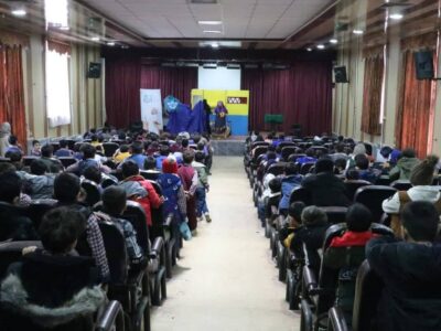 دانش آموزان شهر های آبیک و زیاران برای فراگیری واژه “آب”جشن گرفتند