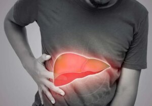 علائمی که نشان دهنده مشکلات کبدی است