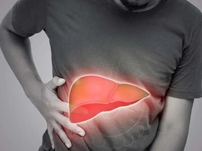 علائمی که نشان دهنده مشکلات کبدی است