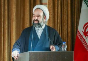 یزد نیازمند موزه هنرهای معاصر است / ضرورت حمایت از رویداد جایزه هنر سال یزد