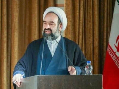 یزد نیازمند موزه هنرهای معاصر است / ضرورت حمایت از رویداد جایزه هنر سال یزد