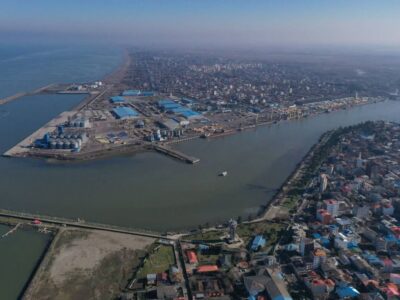 افت تراز شدید آب دریای خزر و سایه تعطیلی بر سر بنادر شمال کشور