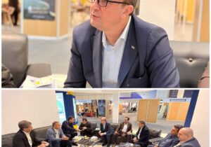 حضور عضو هیأتمدیره اتحادیه صنایع و کارآفرینان ترکمنستان در پاویون مناطق آزاد ایران در کیش اکسپو ۲۰۲۵