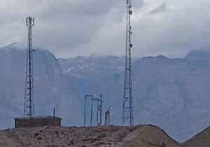 ارتفاعات سیاهوی هرمزگان سفید پوش شد