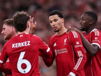 اکیتیکه: صلاح اسطوره‌ی لیورپول است