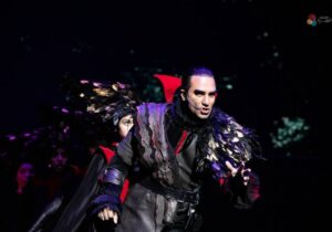 نمایش«شاهلیر» الیکا عبدالرزاقی در جشنواره کارتاژ تونس روی صحنه رفت