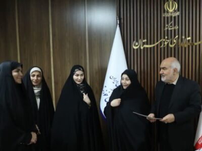 تقدیر استاندار خوزستان از دو بانوی فعال اجتماعی