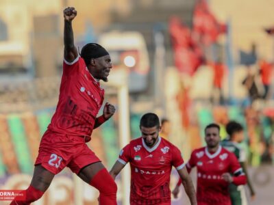 دیدار تیم های فوتبال پرسپولیس – آلومینیوم