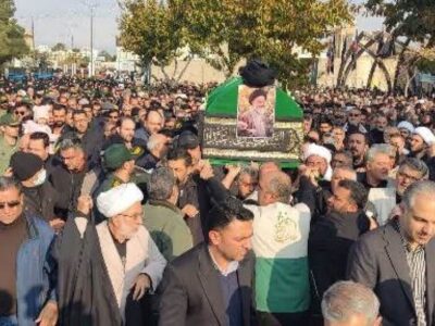 پیکر آیت الله شاهچراغی توسط مردم سمنان تشییع شد