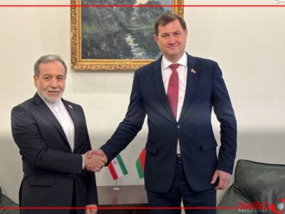 مراسم امضای اسناد توسط وزرای خارجه ایران و بلاروس