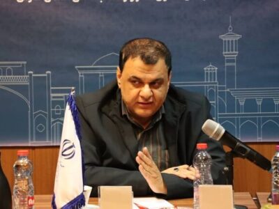 بیاری: هماهنگی بیشتر بین قوانین کارمندی و کارگری با اجرای لایحه افزایش حقوق بازنشستگان ایجاد می شود