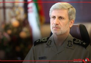 فرمانده کل ارتش: موانع پیش روی پژوهشگران باید برداشته شود