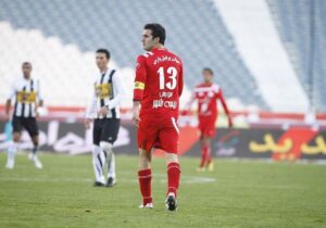 شیت رضایی: من مازیار زارع نیستم که سکوت کنم؛ بهتر است خسرو حیدری سرش به کار خودش باشد