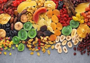 هشدار: مصرف زیاد میوه خشک، قند خون را بالا می‌برد!