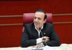 دیدار استاندار قزوین با سرمایهگذاران اماراتی و عمانی