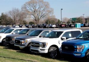 فورد آمریکا از جاه‌طلبی‌های برقی عقب‌نشینی کرد