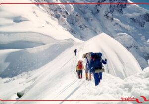 انتقال پیکر کوهنورد جان‌باخته از دماوند