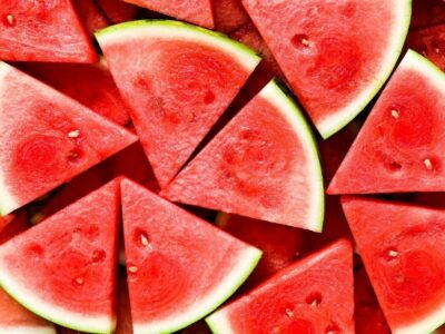 به این ۷ دلیل حتما هندوانه شب یلدا را بخورید