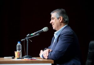 حمل‌ونقل شریان حیاتی توسعه و معیشت کشور است