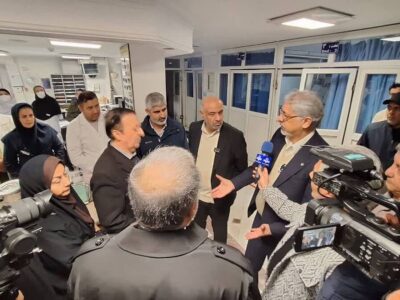 بازدید وزیر کار از بیمارستان تأمین اجتماعی تاکستان