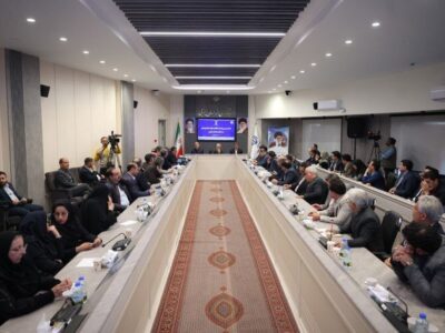 ساختار سلامت باید علاوه بر درمان، مراقبت، آموزش و حمایت اجتماعی نیز در دستور کار قرار دهد